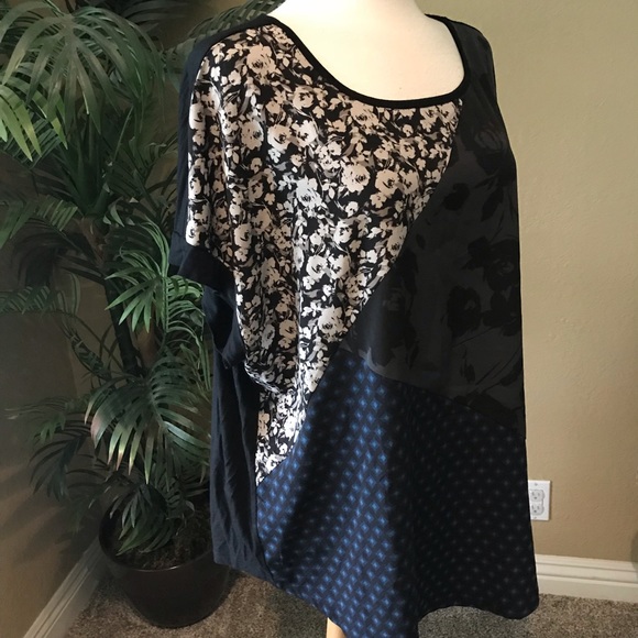 Lane Bryant Tops - Lane Bryant plus size Short sleeve top